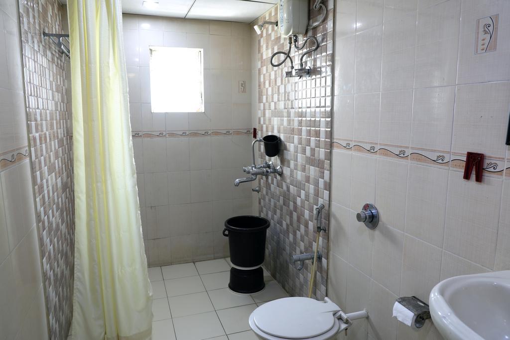 Hotel Jawahar Ulhasnagar Экстерьер фото